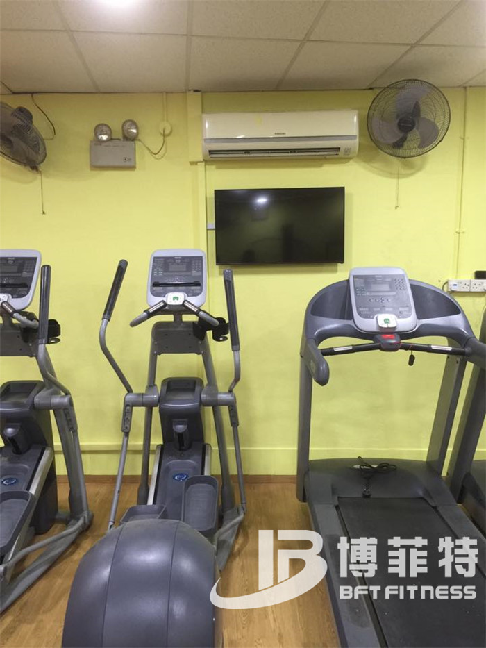 新加坡91香蕉视频污下载跑步機